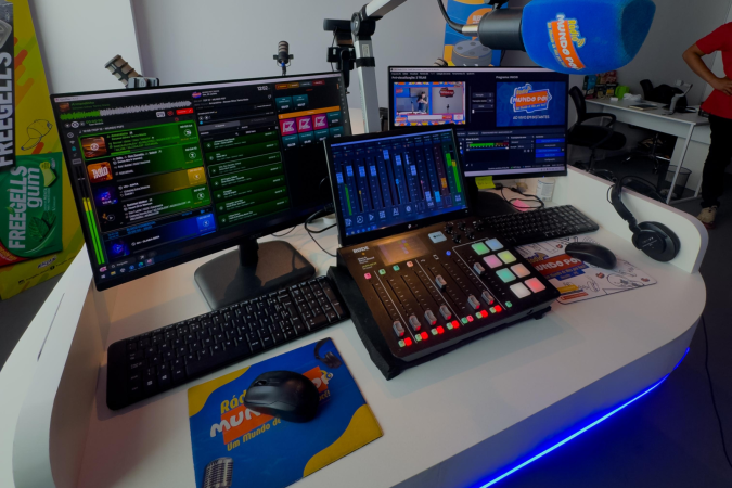 Rádio Mundo Pop estreia primeiro programa de 1 hora produzido com Inteligência Artificial no Brasil