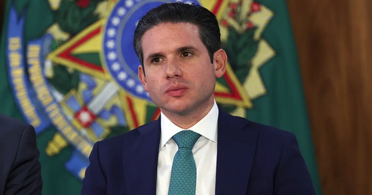 Hugo Motta resiste a pautar PL da Misoginia e defende debate antes de votação na Câmara