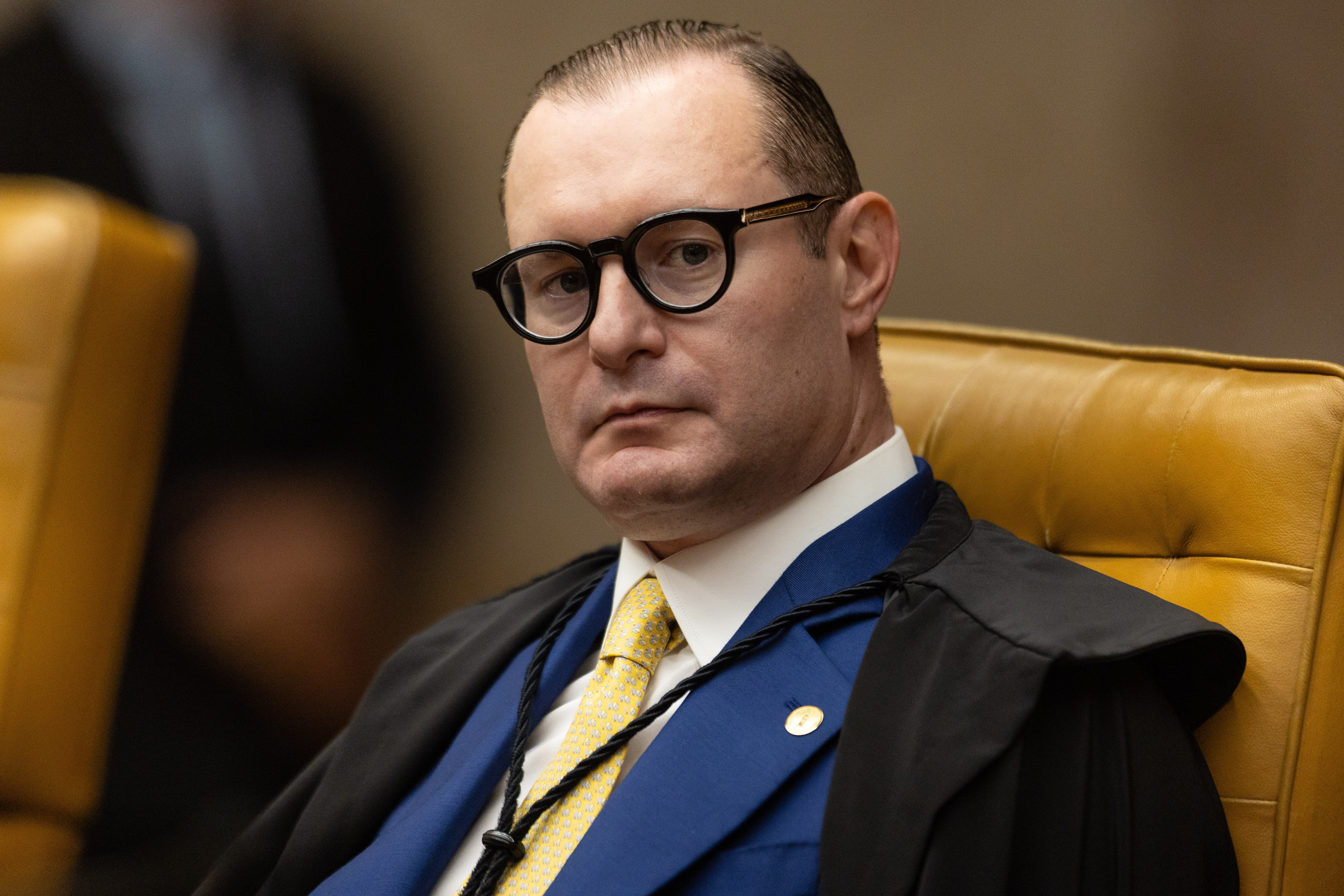 Zanin suspende eleição indireta no Rio e mantém presidente do TJ como governador até que plenário do STF decida