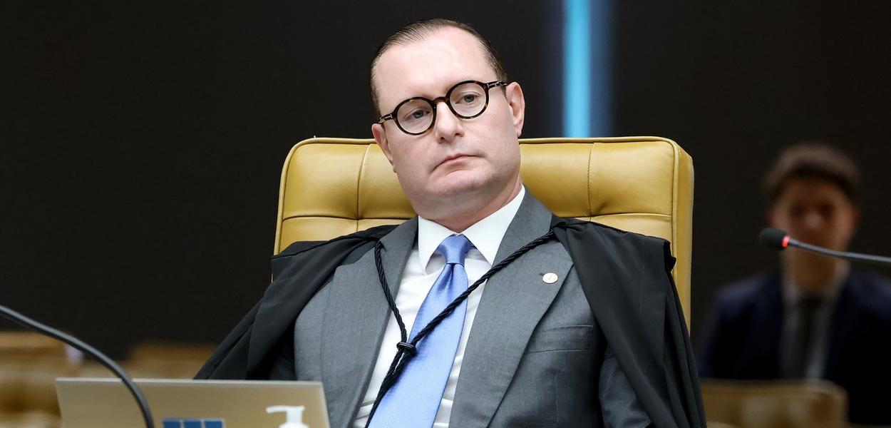 Zanin suspende eleição indireta no Rio e caso vai ao STF.