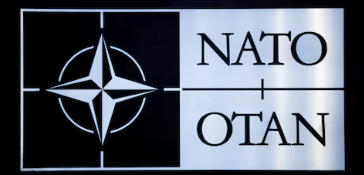 Trump critica OTAN como "tigre de papel" e questiona apoio dos aliados aos EUA.