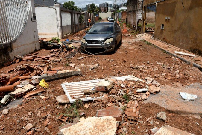 Chuvas não dão trégua e moradores de Vicente Pires sofrem com efeitos