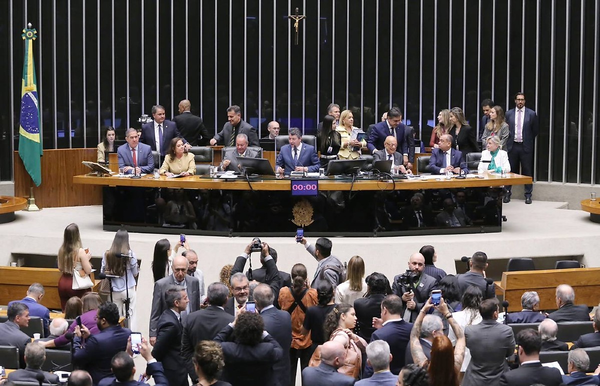 Indústria apresenta Agenda Legislativa 2026 com 135 projetos