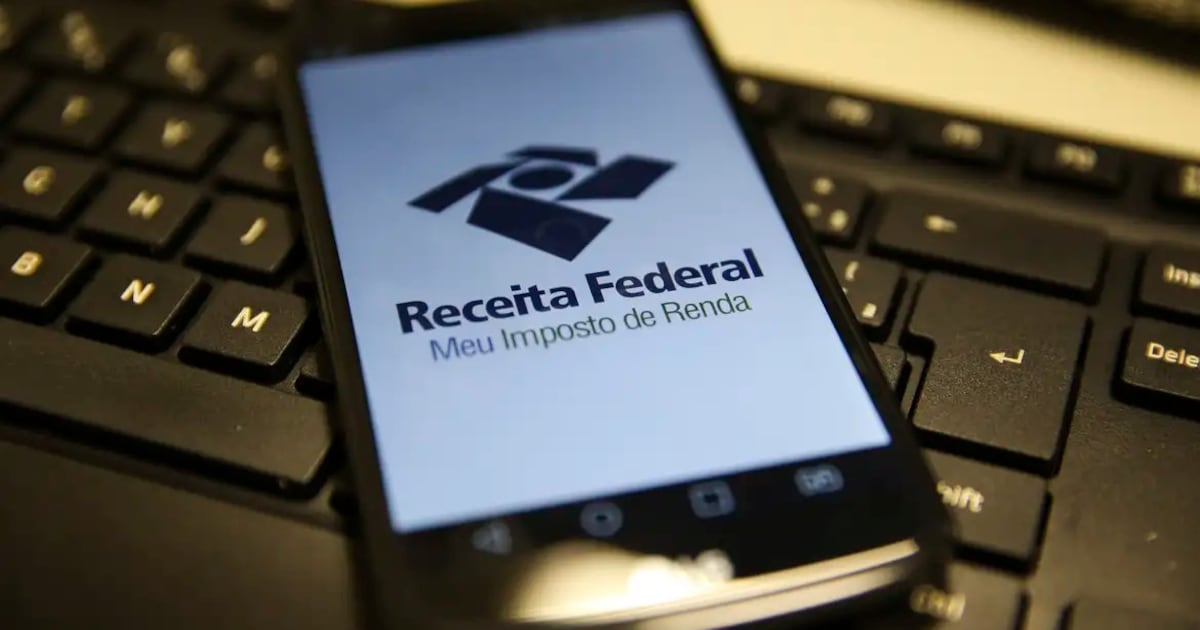 Imposto de Renda 2026: multa, bloqueio de benefícios e problemas com a Receita Federal.