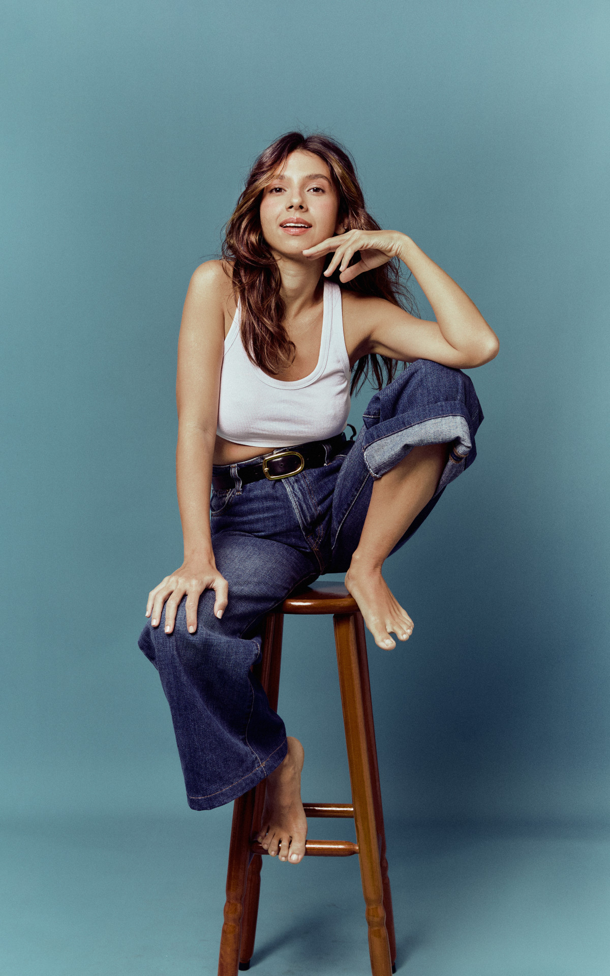 Júlia Portes vive mulher de físico nuclear em 'Emergência Radioativa'