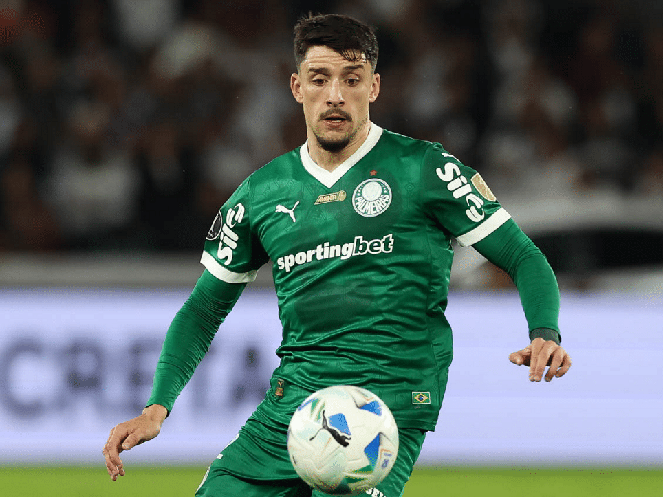 Palmeiras: após lesão, Piquerez projeta retorno 