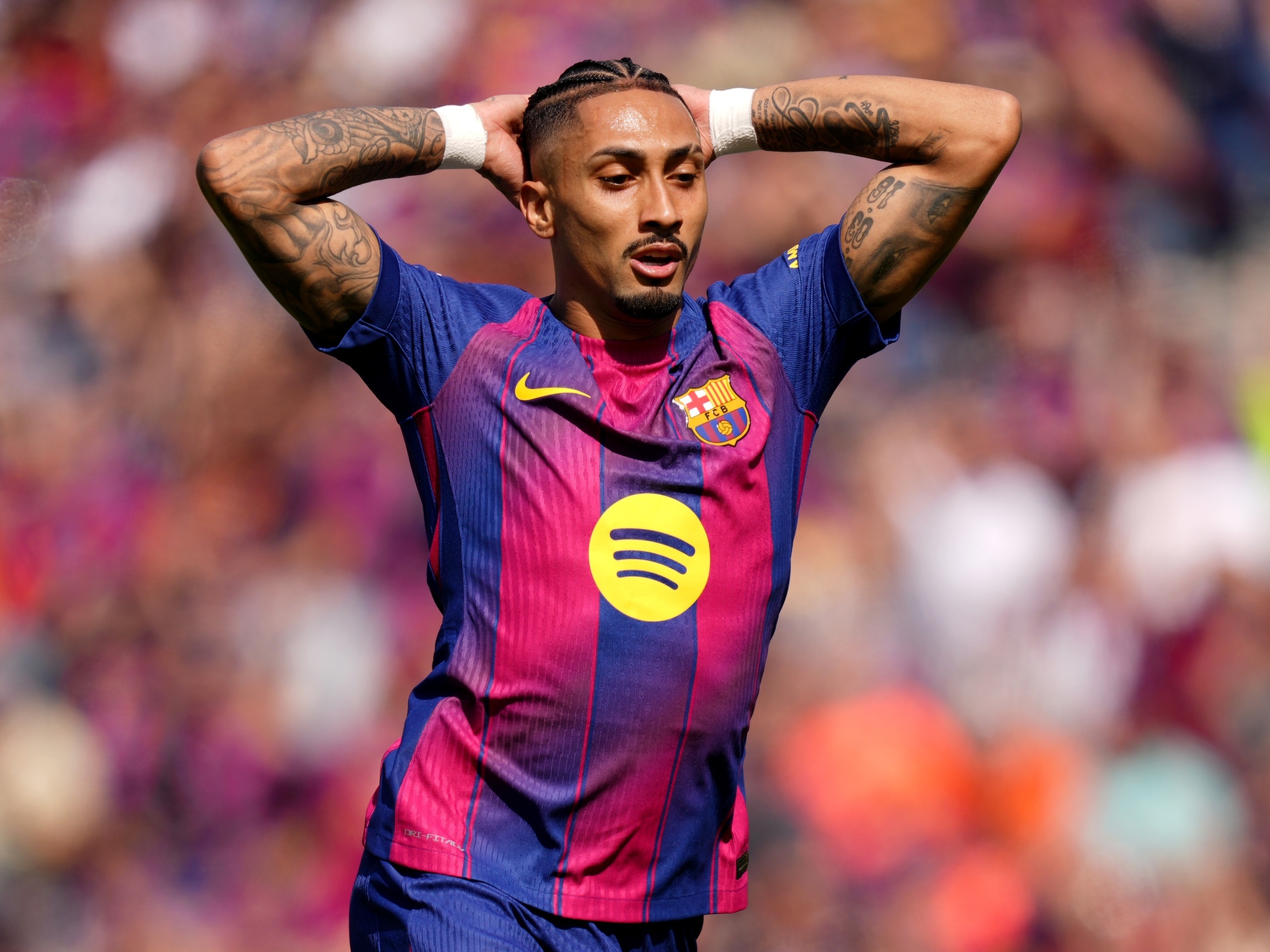 Barcelona dá folga a Raphinha após lesão pela seleção, diz jornal