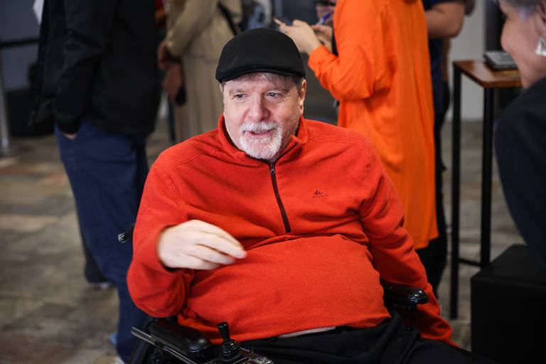 Marcelo Rubens Paiva recebe Medalha Tiradentes no RJ por defesa da cultura brasileira