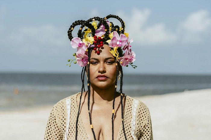 Luana Tavares lança álbum visual "Outro Astral" gravado em Goiana e com protagonismo de mulheres negras