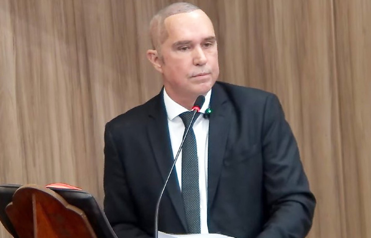 Crise entre prefeita e ex-vice em VG teve início durante lua de mel, revelação polêmica.