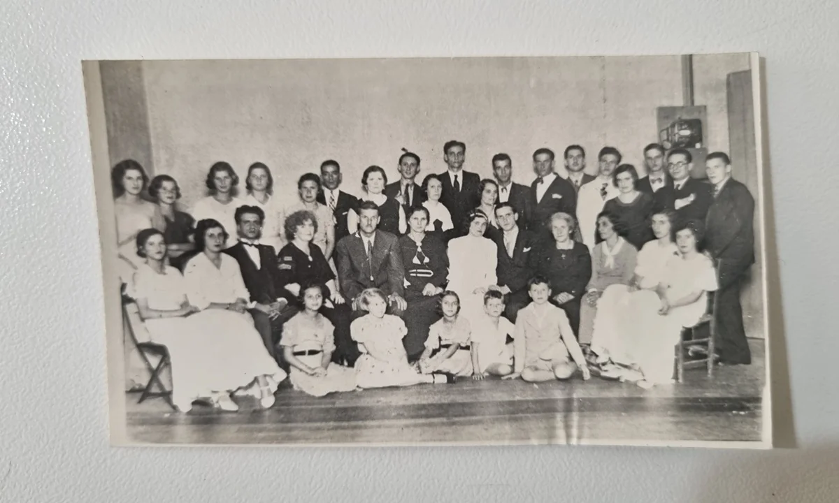 Os pais do Bottacin. E uma grande festa. O noivo, de Santos. A noiva, de Ribeirão. O maior acontecimento do ano.