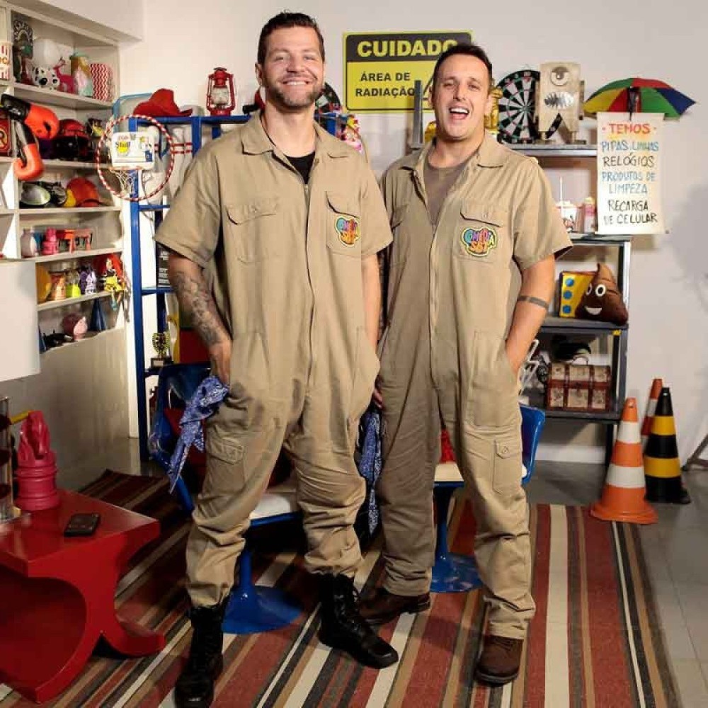 Comédia SBT estreia hoje com Victor Sarro e Rodrigo Capella