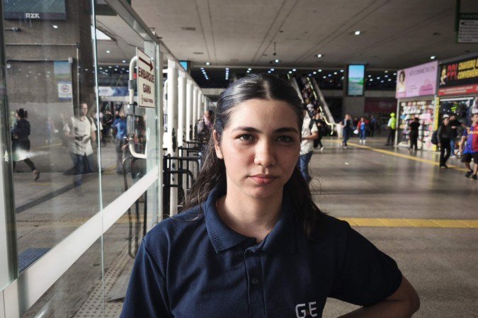 Adesão ao dinheiro digital faz papel moeda ficar cada vez mais escasso