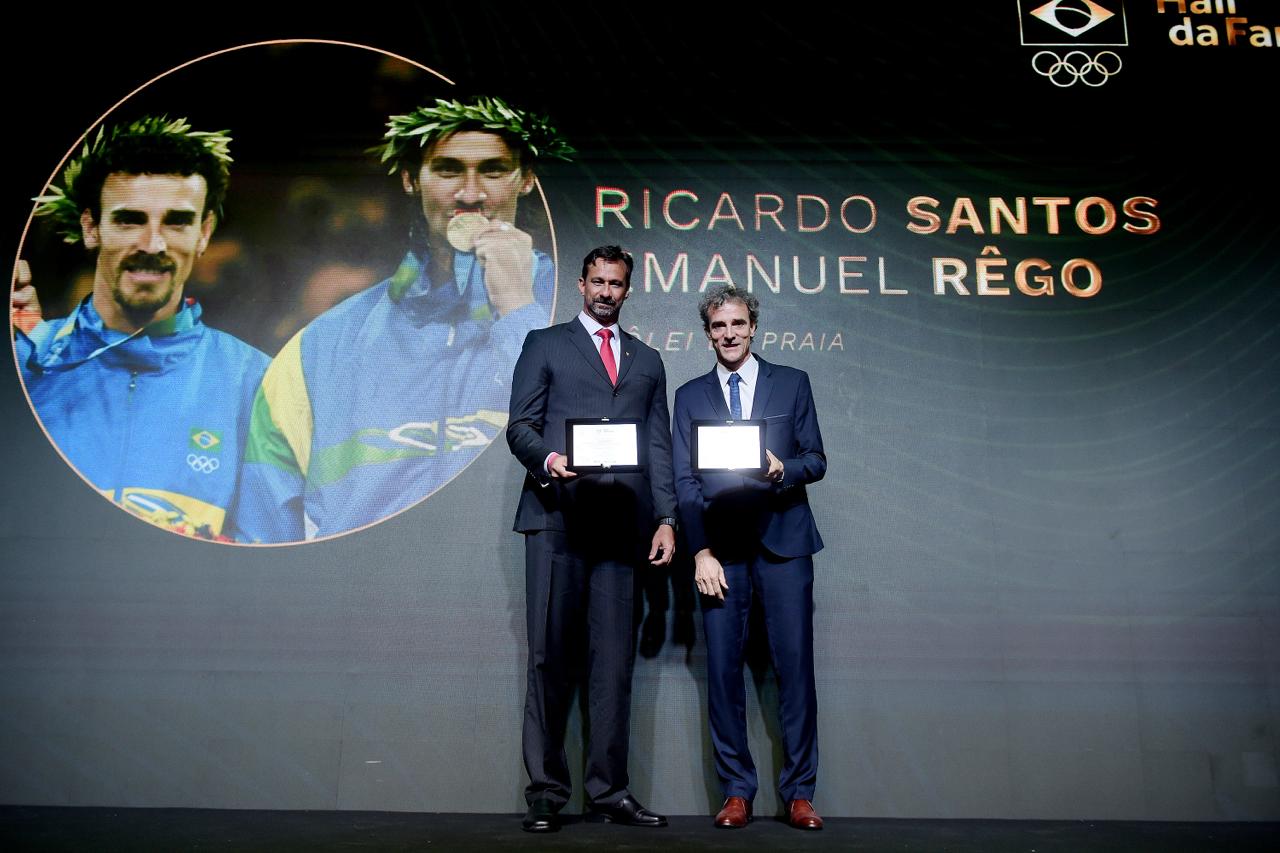 Ricardo e Emanuel entram para o Hall da Fama do COB e eternizam parceria no vôlei de praia