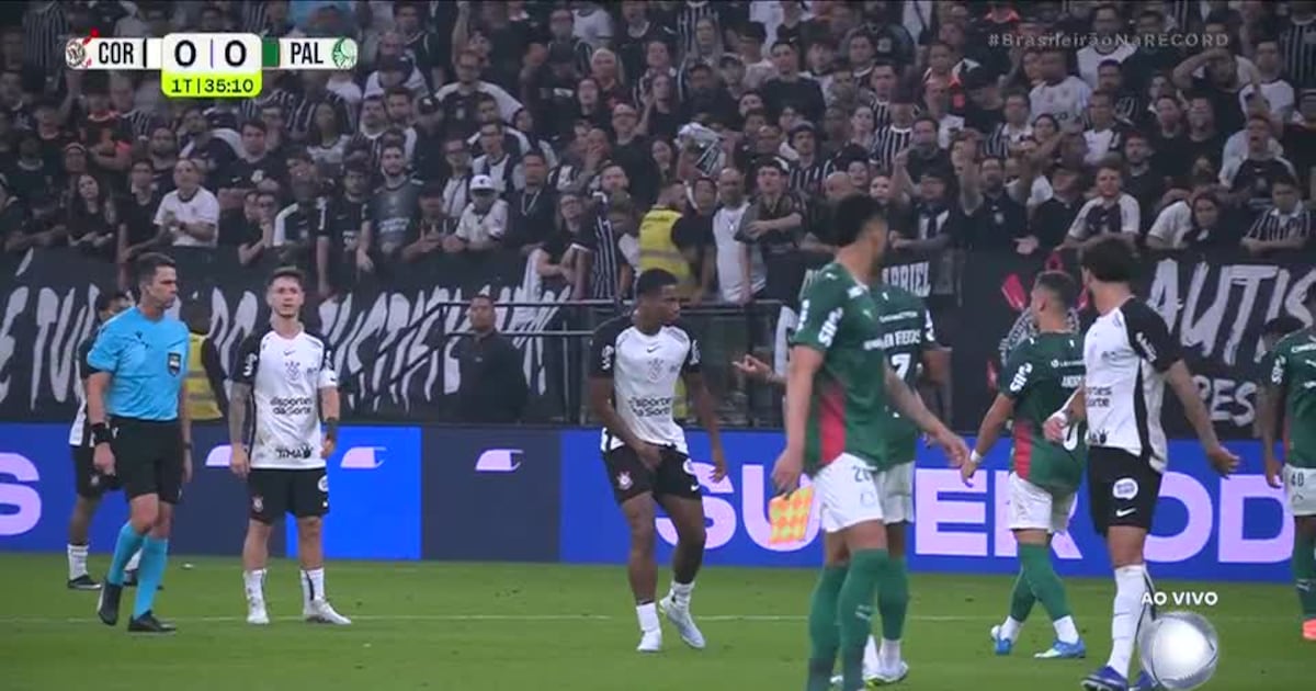 Jogadores do Palmeiras e Corinthians envolvidos em agressões durante clássico.