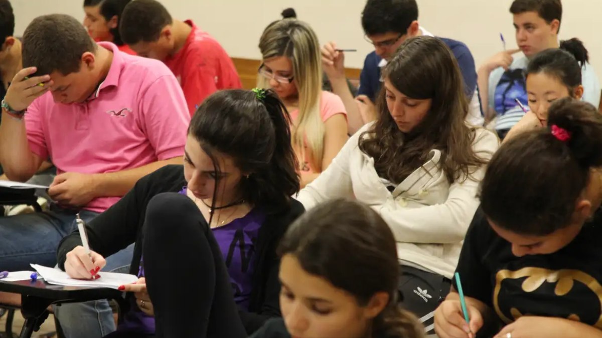 Enem 2026 abre pedido de isenção a partir desta segunda (13)