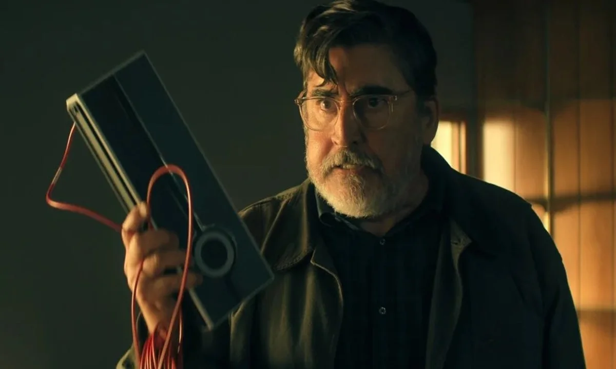 Imagem de uma notícia jornalística com um teaser da série 