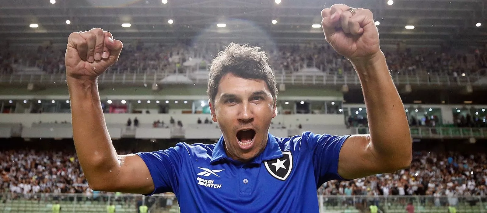 Marcílio Dias-SC contrata ex-técnico do Botafogo-RJ