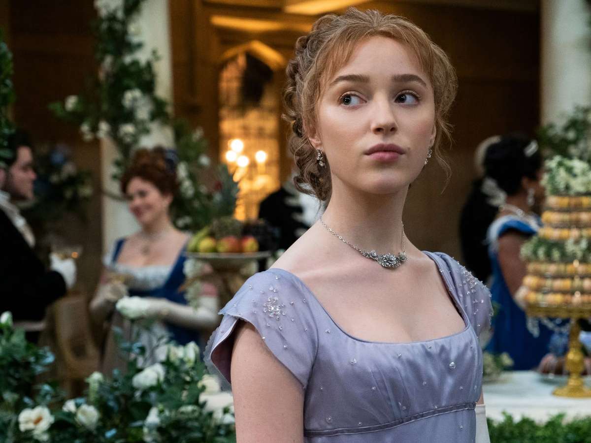 Phoebe Dynevor revela por que não voltou a 'Bridgerton' desde a 2a temporada