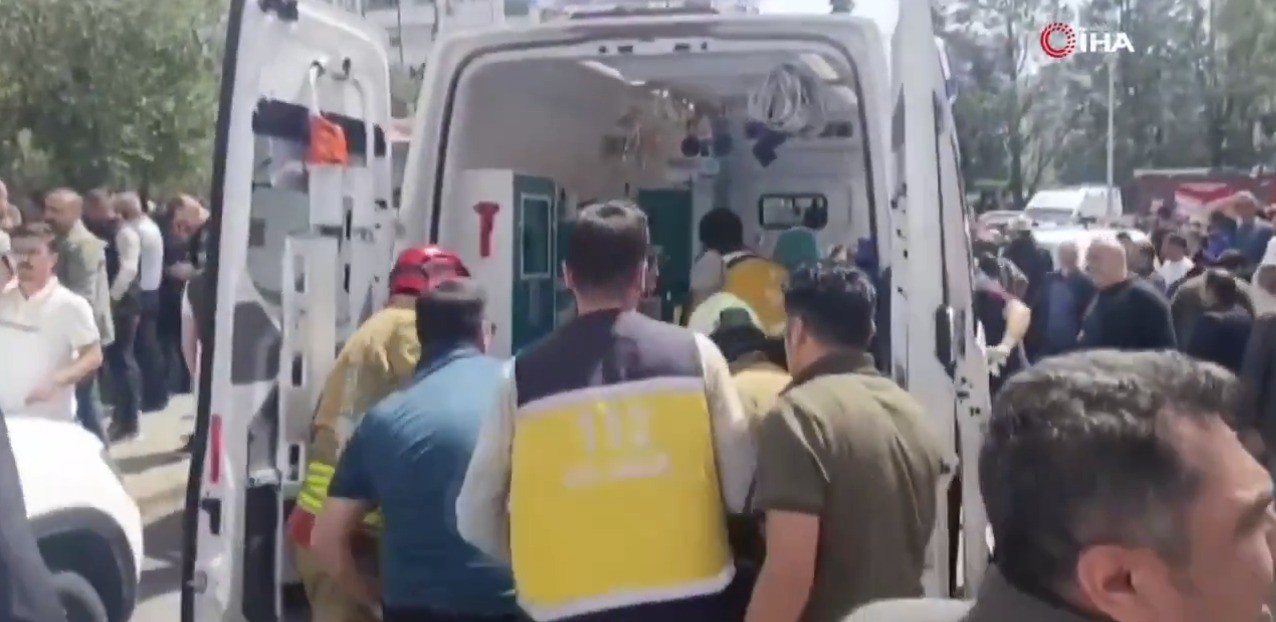 Atirador deixa nove mortos em escola na Turquia; ataque a tiros é o segundo em dois dias