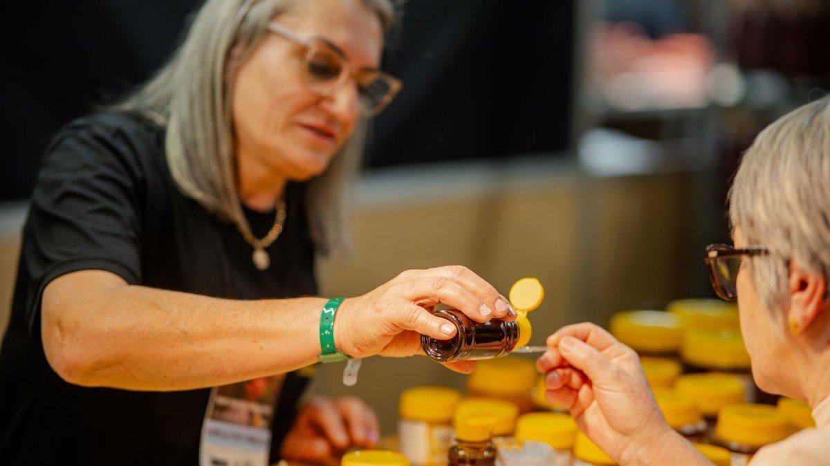 Feira de Dia das Mães na Praça da Alfândega terá mais 60 expositores de agroindústrias e artesanato