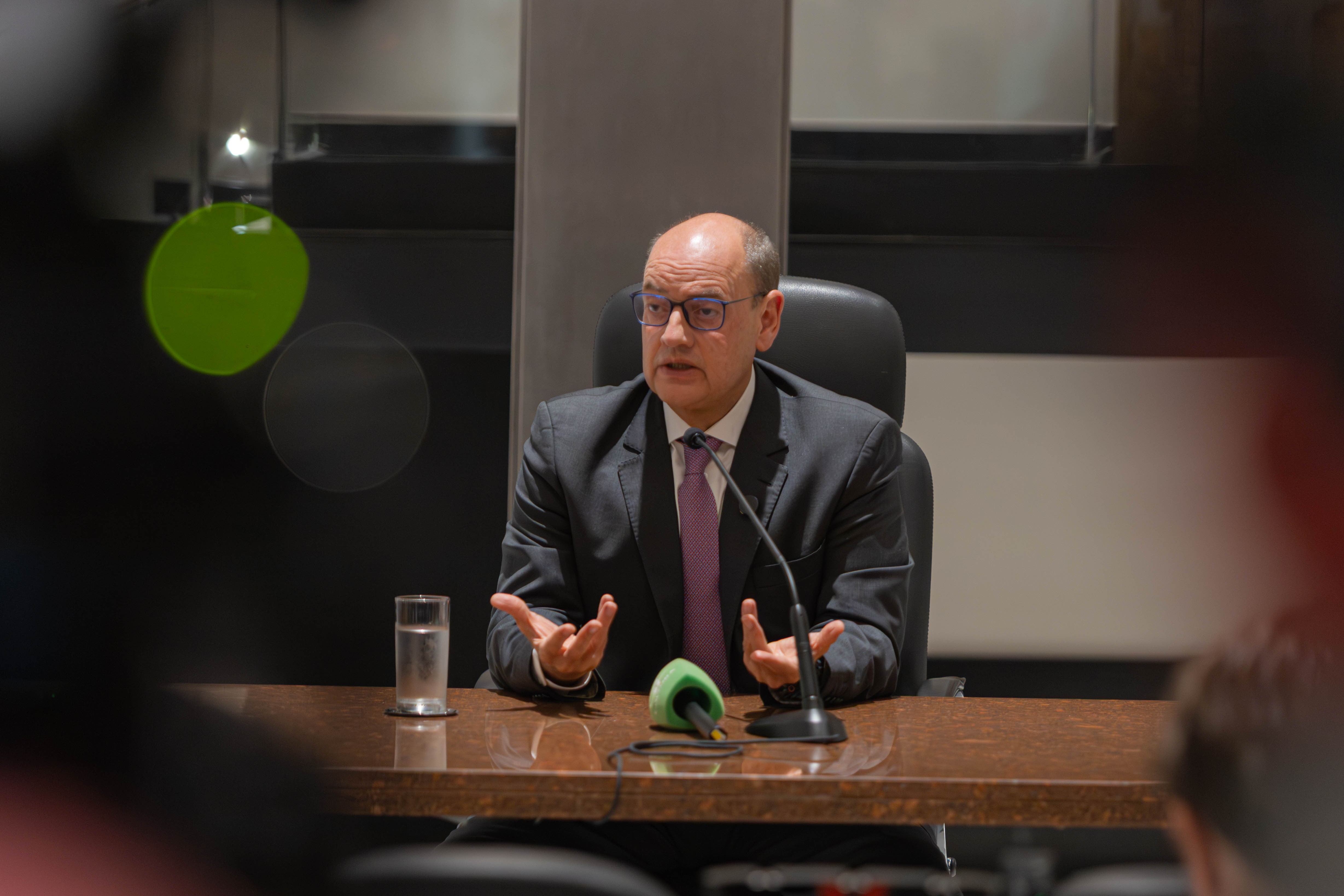 Caça a 'fantasmas': Couto exonera mais de 150 cargos de pasta do RJ