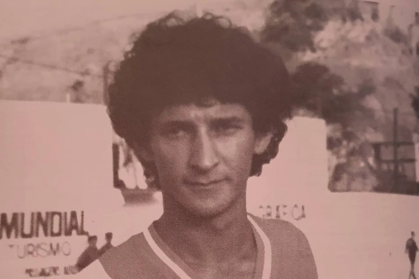 Ex-jogador do Villa Nova-MG é atacado pela mulher por querer ‘jogar bola’