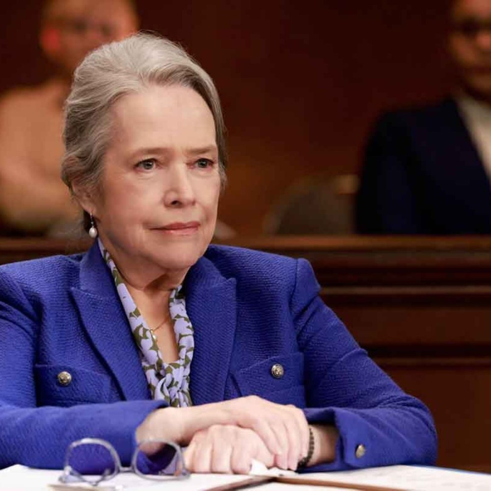 Kathy Bathes é vovó fora da curva em 'Matlock: Uma advogada improvável'