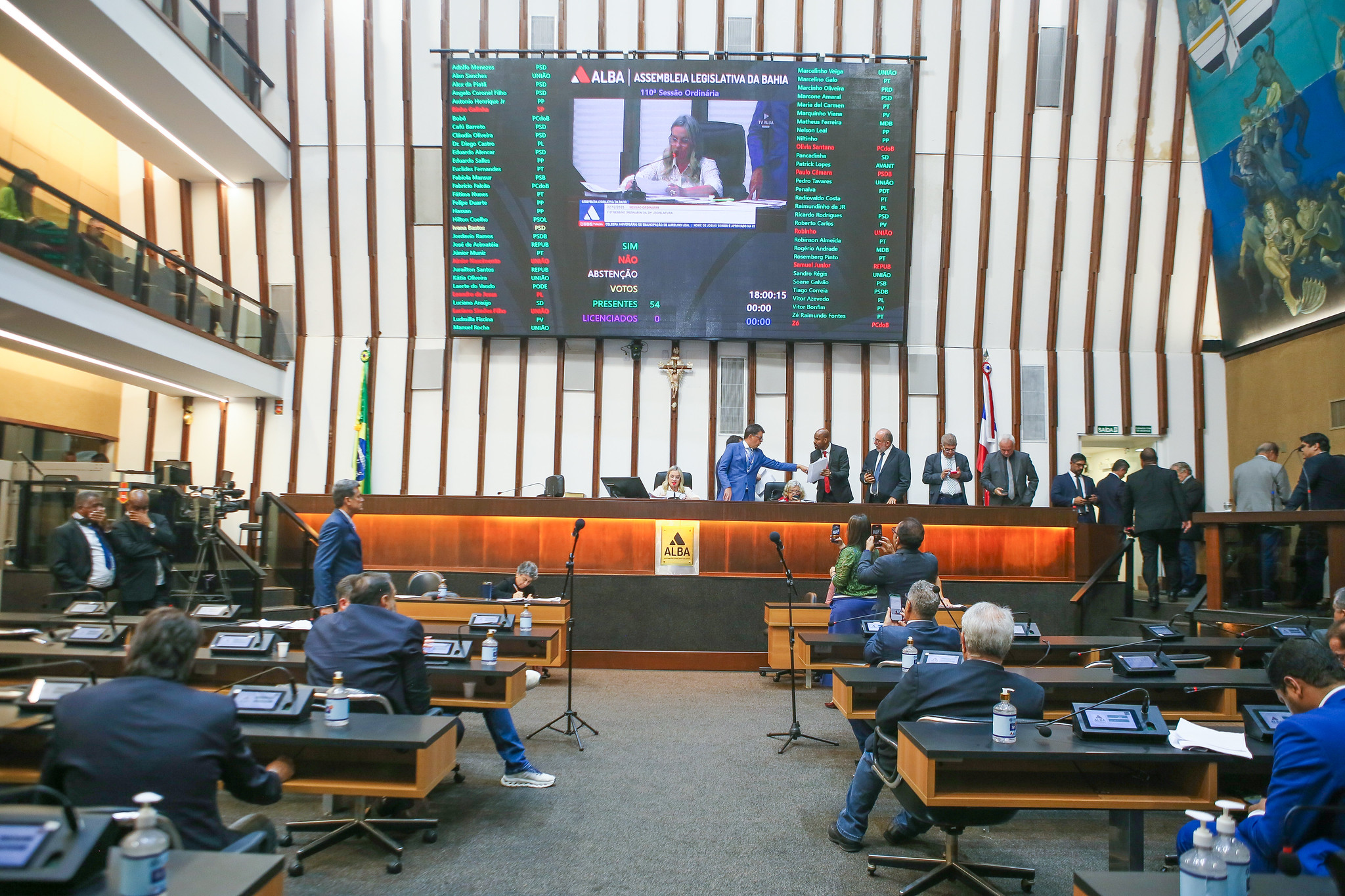 Cenário definido: veja os partidos que mais cresceram na Bahia