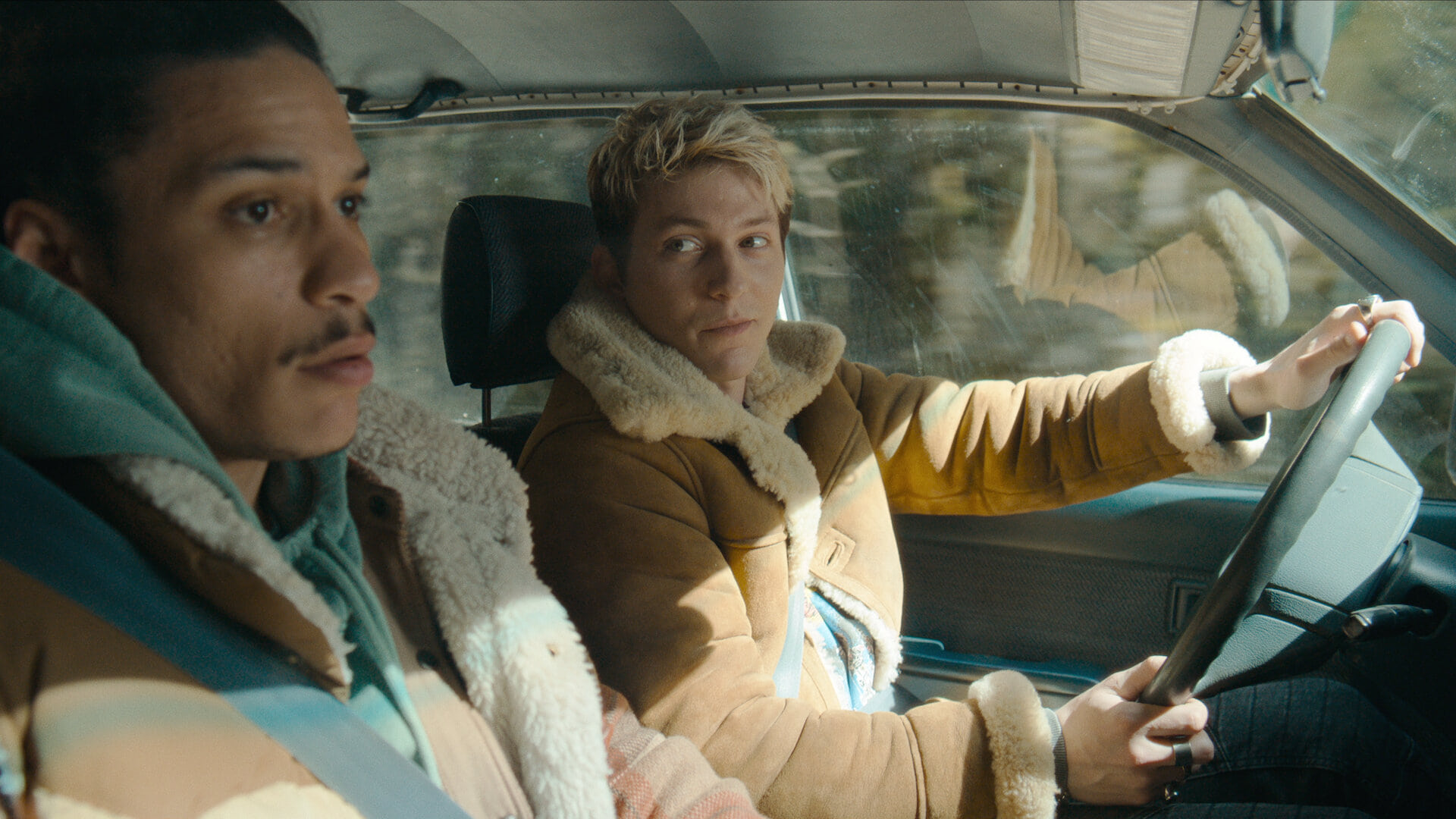 Com apenas 6 episódios, essa série da Netflix vai melhorar sua sexta