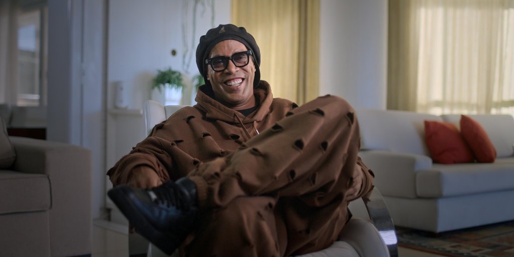 Os detalhes da negociação frustrada de Ronaldinho com o Grêmio em 2011