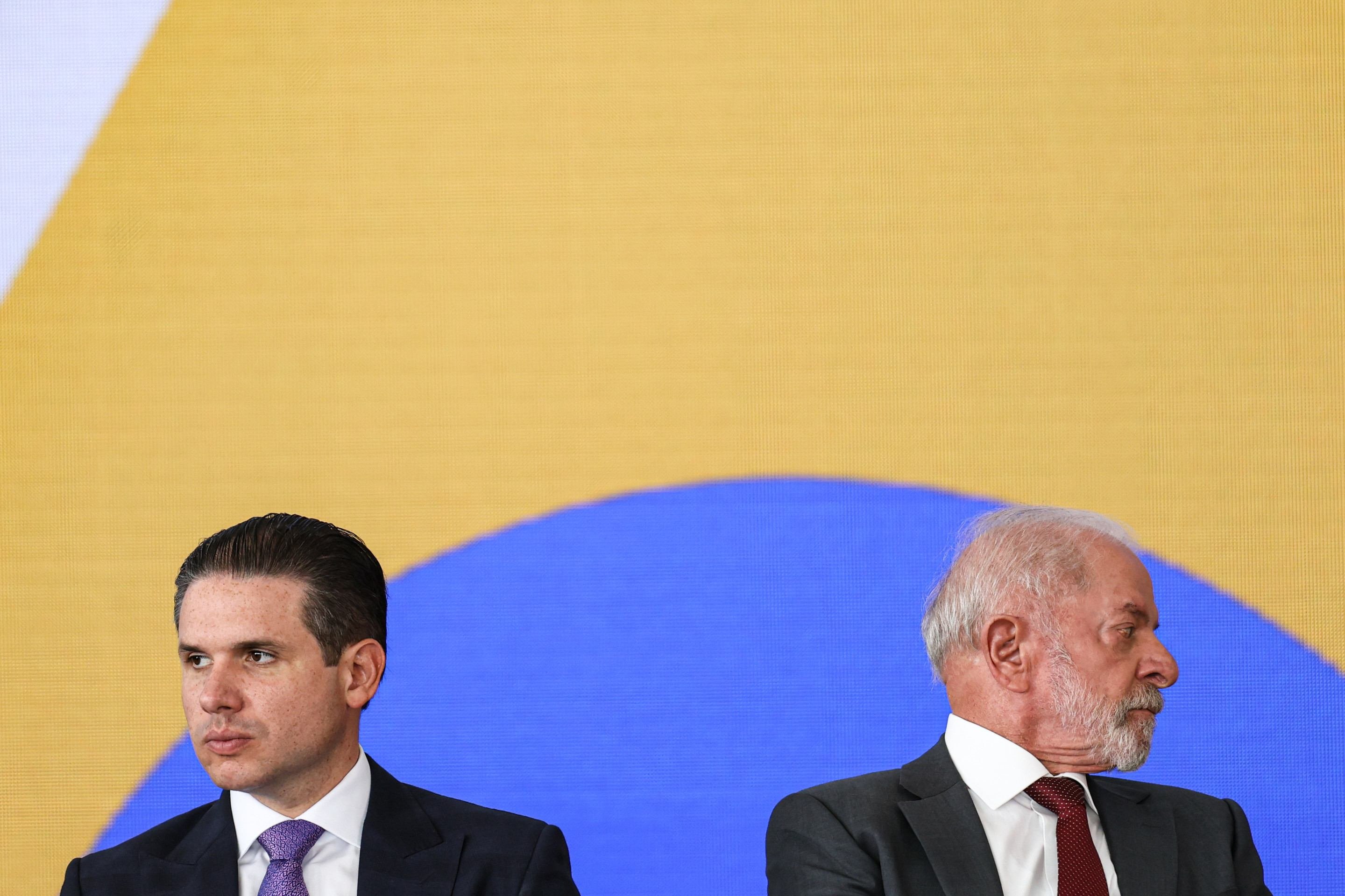 Queda de braço por protagonismo do fim da escala 6 x 1