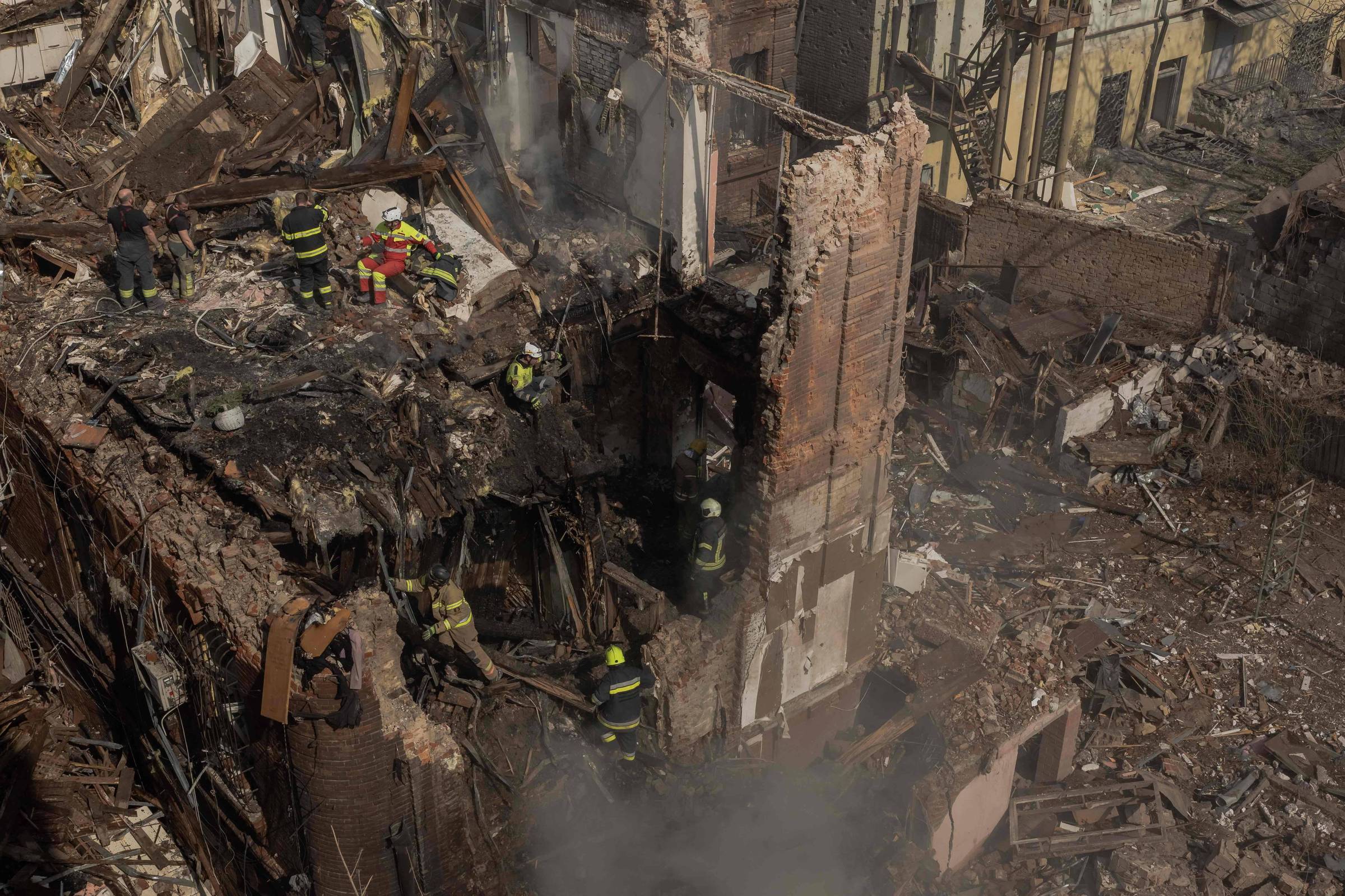 Ucrânia ataca instalações petrolíferas russas com drones