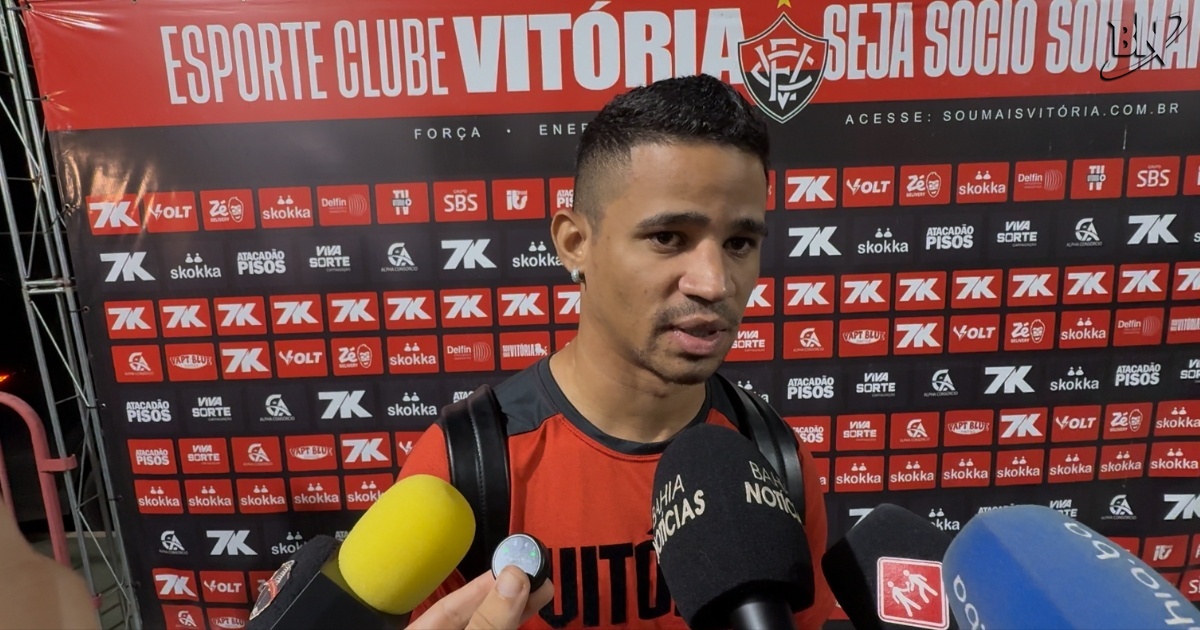 Erick revela que atuou contra o Corinthians sem estar 100% fisicamente: "Não conseguia pisar no chão"