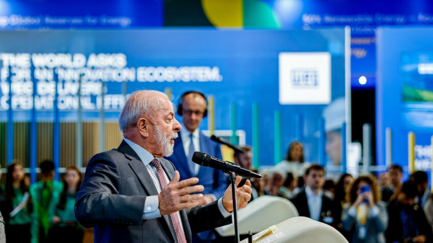 Lula confunde Obama com Trump ao dizer que esperava Nobel da Paz em 2010