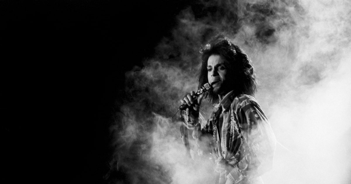 10 anos sem Prince: veja 5 momentos em que o cantor fez história