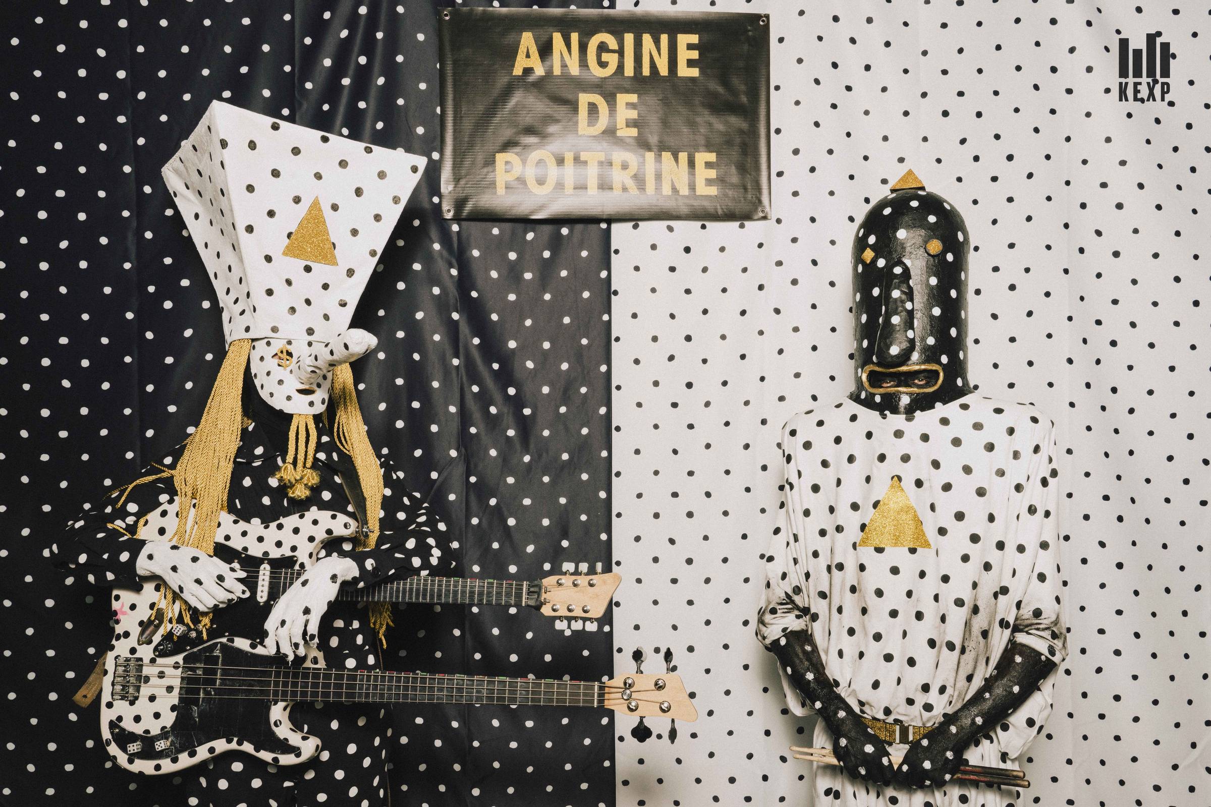 Duo canadense Angine de Poitrine se torna fenômeno viral.