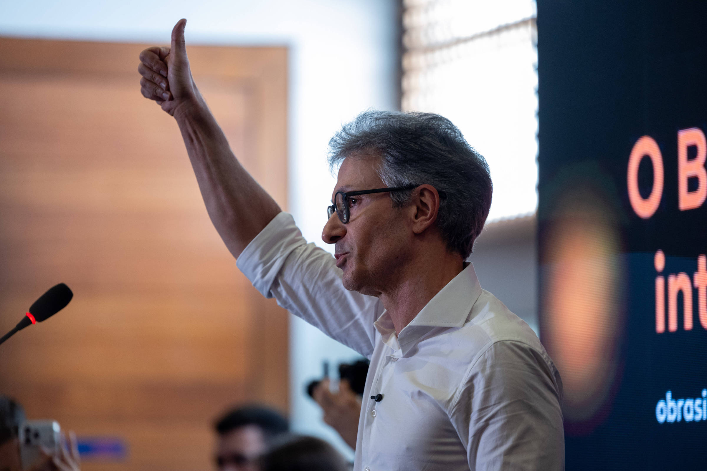 Zema dobra aposta nas críticas ao STF e vê ganho político em ofensiva de Gilmar