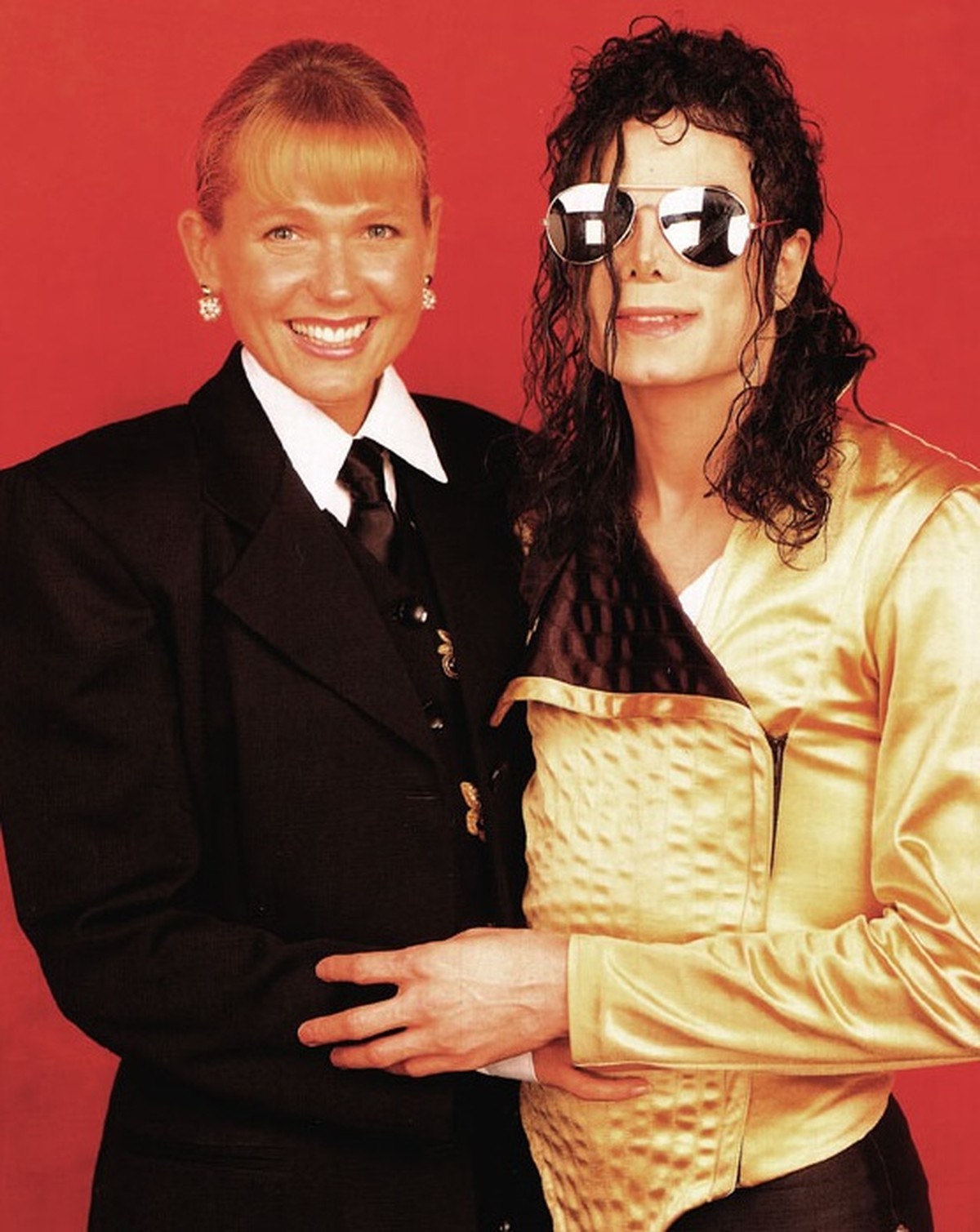 Michael Jackson fez proposta para ter filho com Xuxa nos anos 90