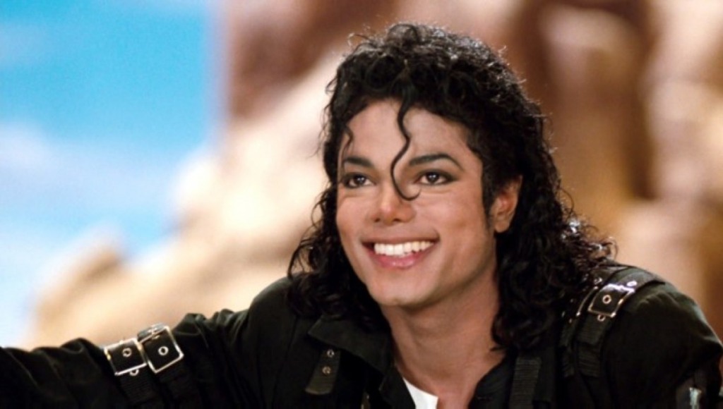 Michael Jackson enfrenta novo processo por abuso sexual após estreia de seu filme