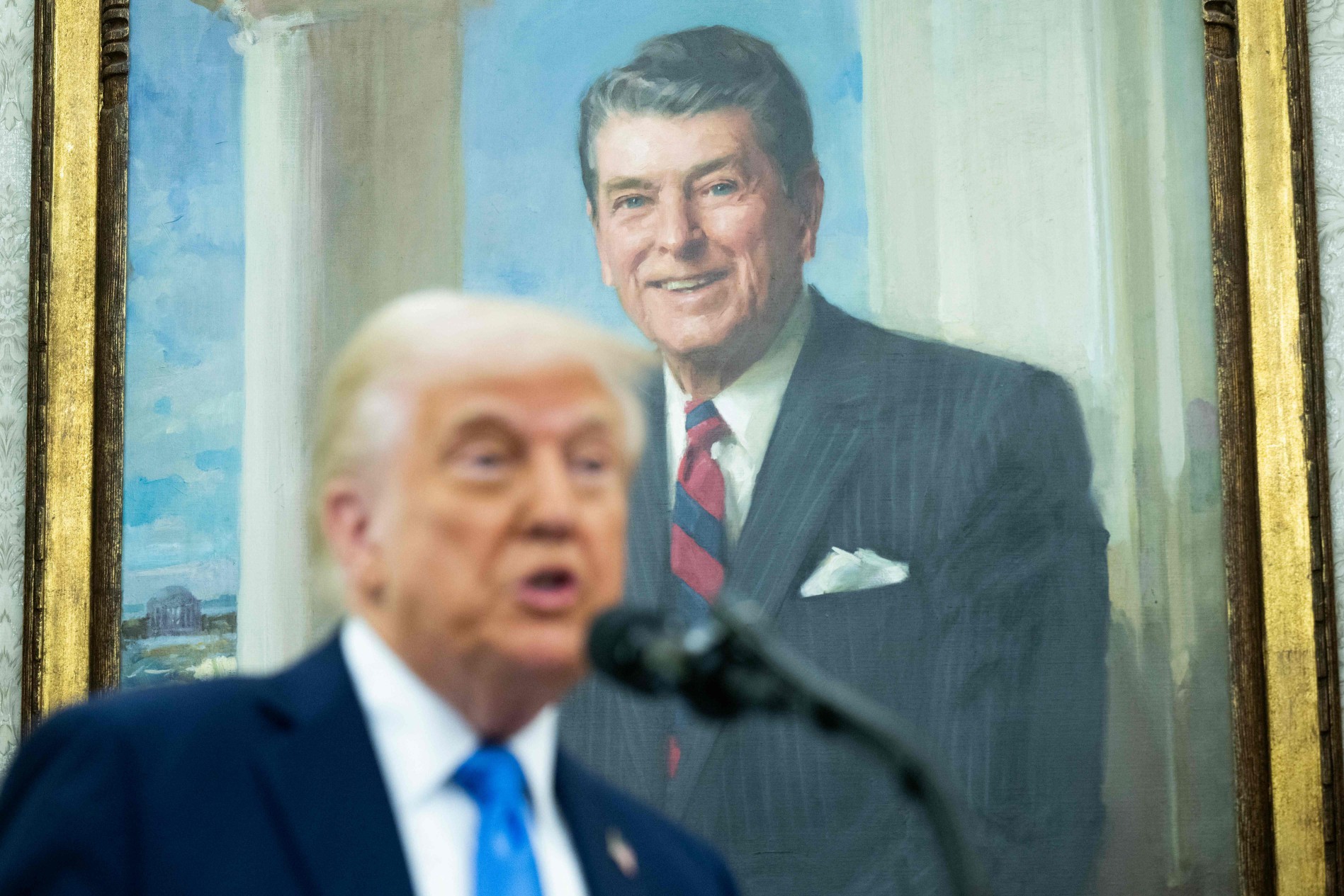 Hotel de onde Trump foi retirado após disparos neste sábado é o mesmo em que Reagan sofreu atentado em 1981