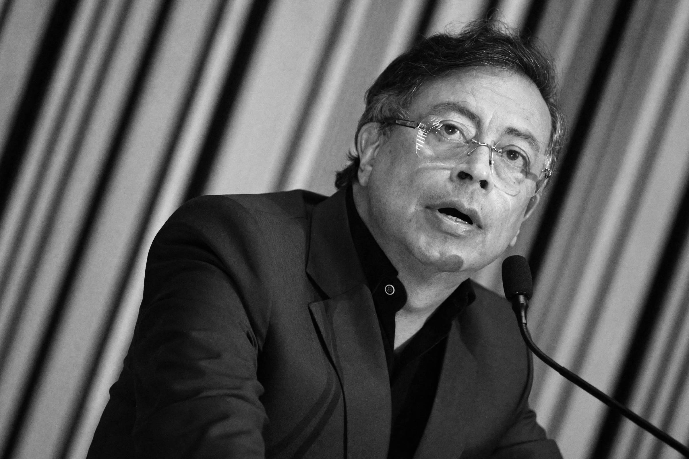 Petro fica longe da 'paz total'