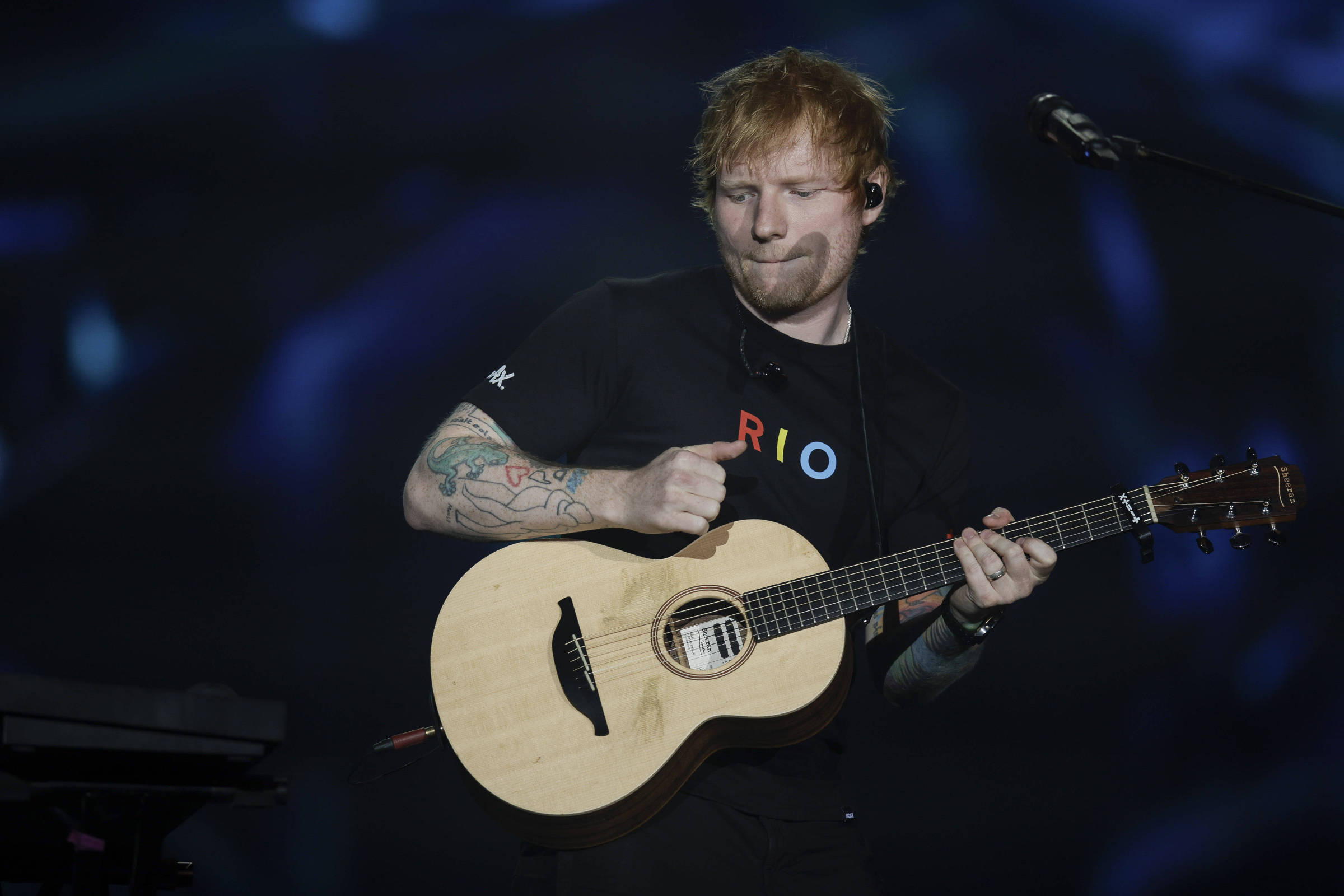 Ed Sheeran virá ao Brasil para apresentação única em 2026