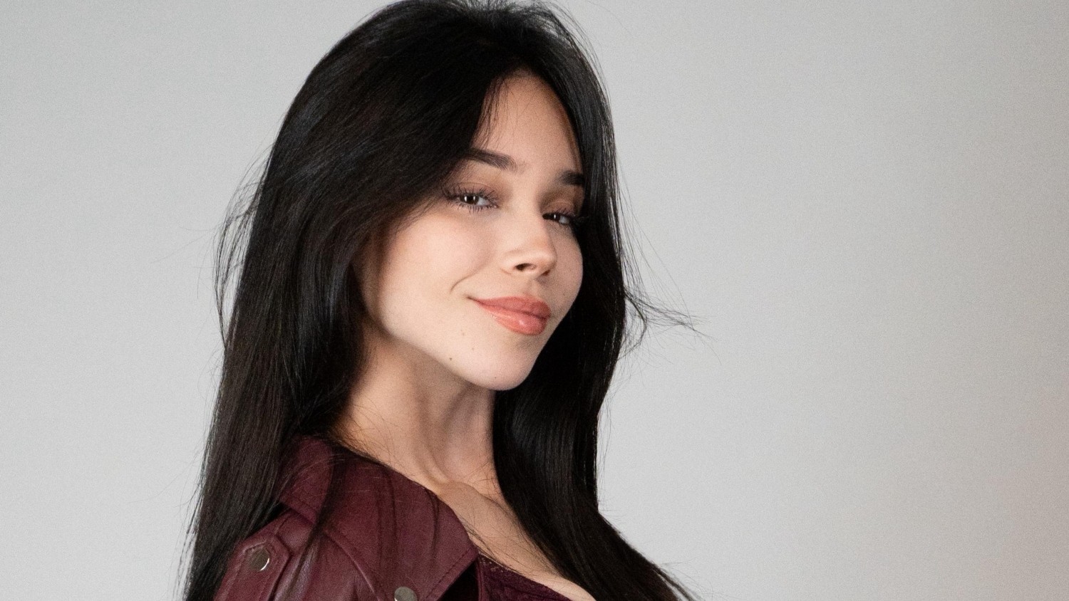 Cat Dantas: conheça atriz em ascensão que une sucesso nas redes e destaque no cinema