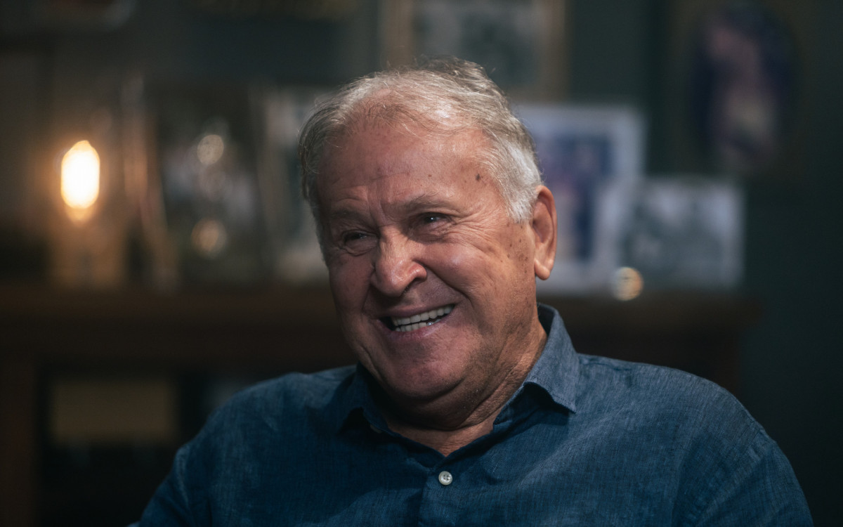 Filme sobre Zico estreia nos cinemas nesta quinta-feira; veja detalhes