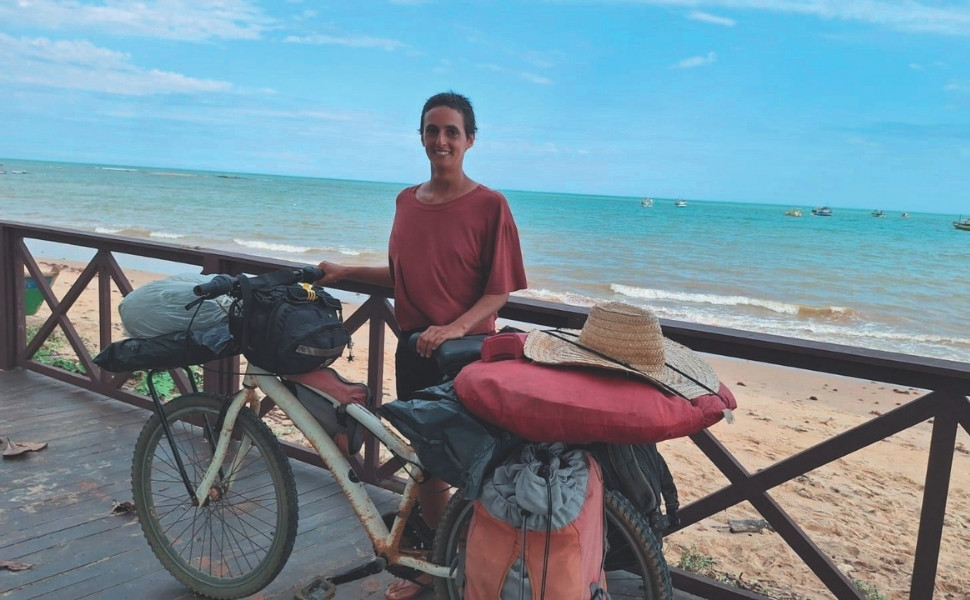 De bicicleta pelo Brasil, argentina se declara ao ES: "Apreciei a energia"