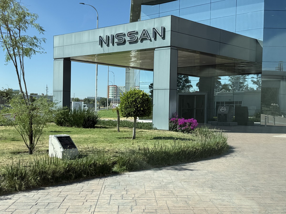 Nissan cancela planos de produção de veículos elétricos em fábrica nos EUA
