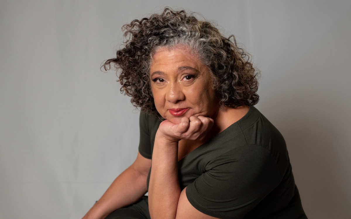 Docy Moreira comenta dualidade de personagem na série 'Os Outros'
