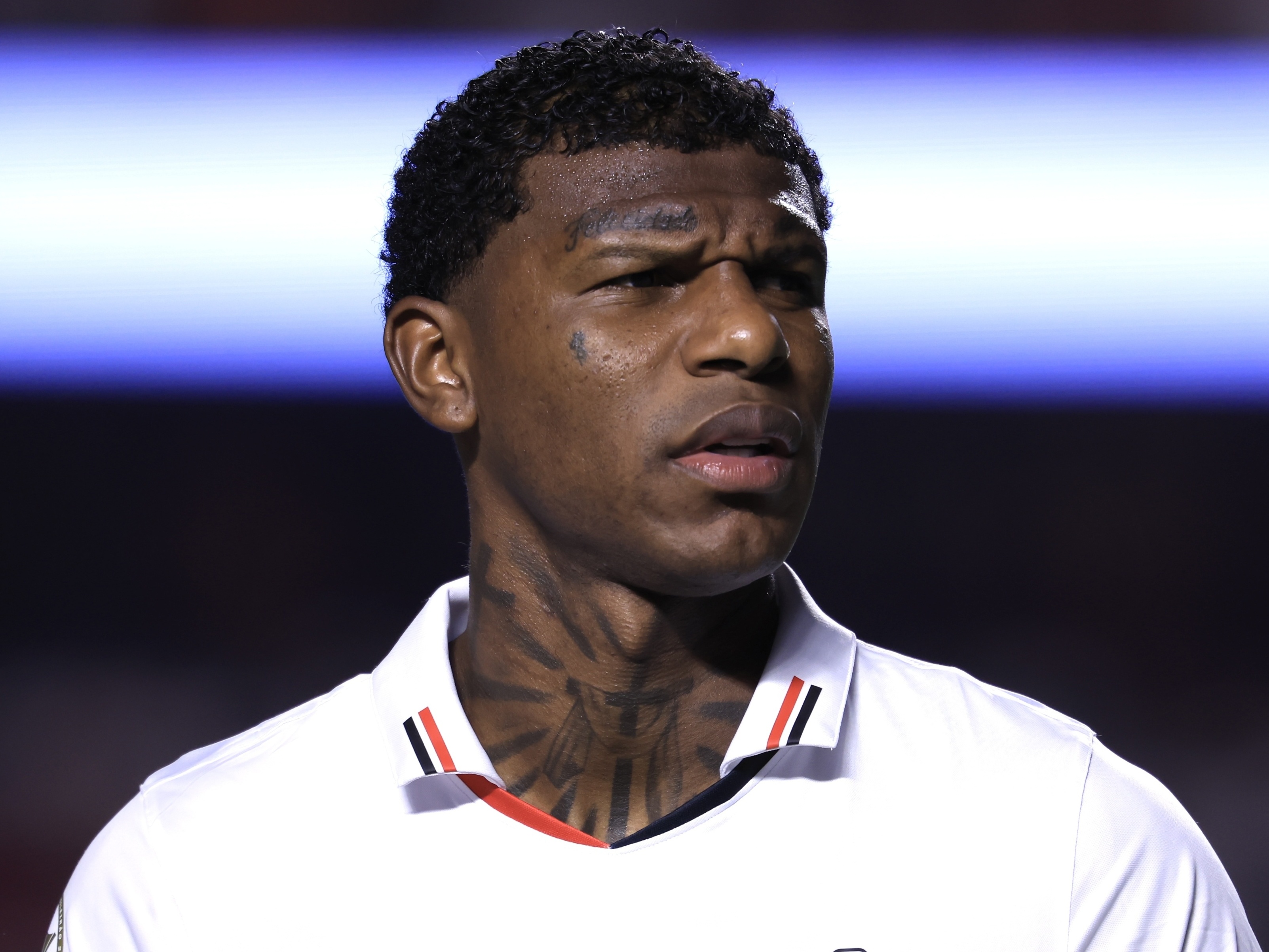 São Paulo descarta rescisão, e Arboleda fica no clube até a próxima janela