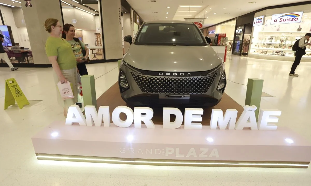 De brindes a sorteio de carros, shoppings miram alta no Dia das Mães